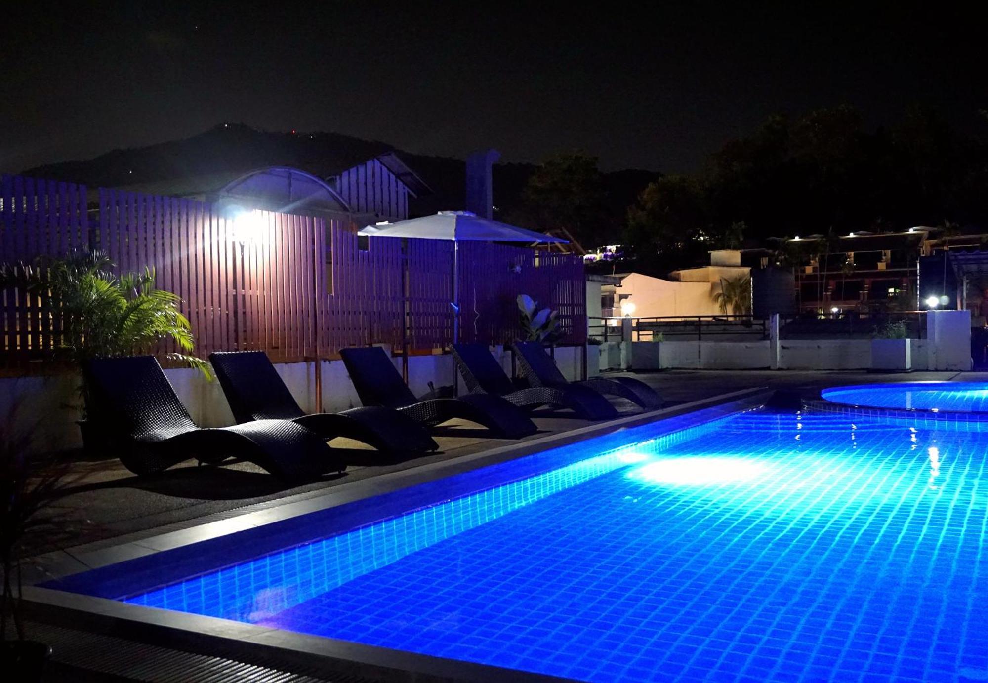 Blue Skyline Hotel パトン エクステリア 写真